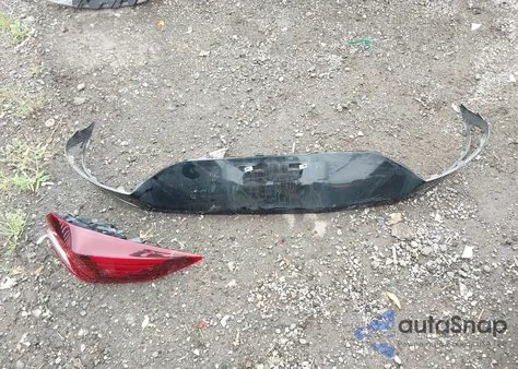 2019 Hyundai Elantra Sel z USA, uszkodzony, nr VIN 5NPD84LFXKH432053